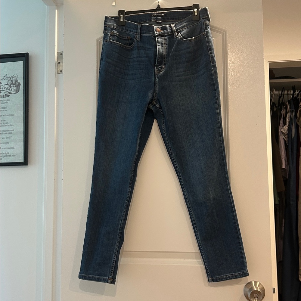 Calvin Klein Jeans Mid Rise Skinny Jeans